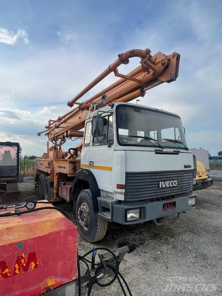 Iveco 330-36 H Camion benne