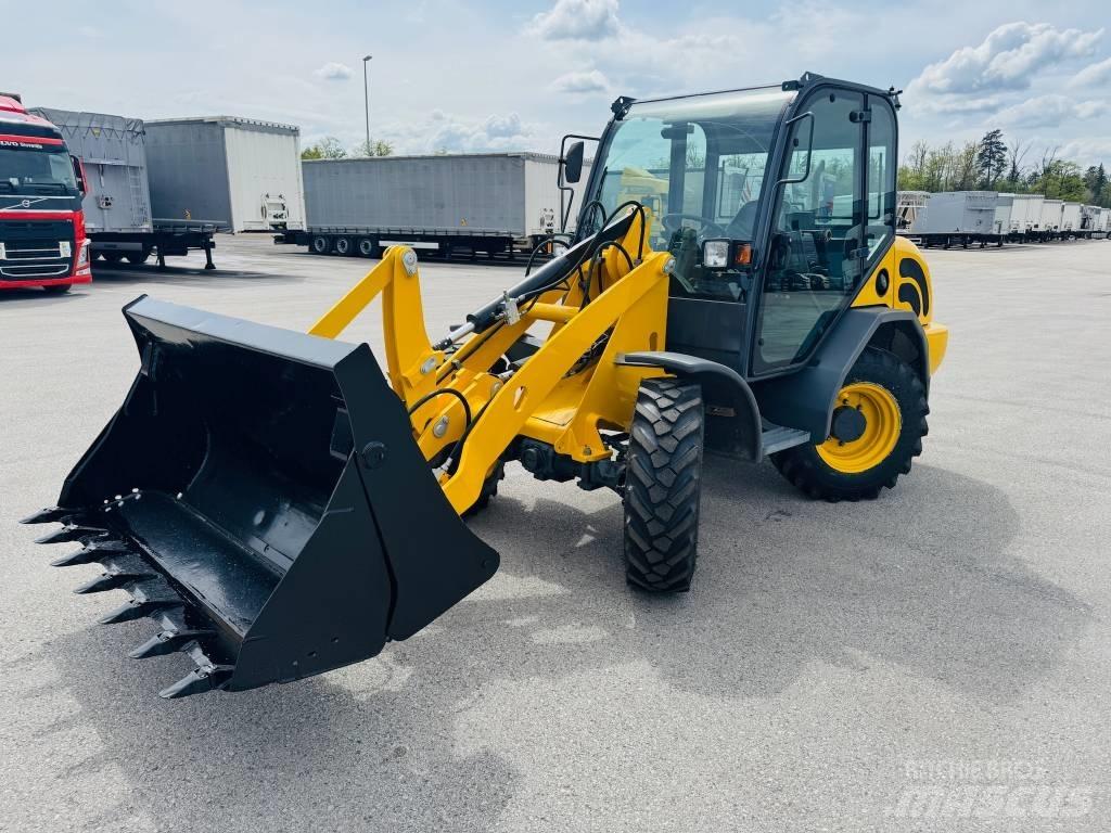 Terex 800L Chargeuse sur pneus