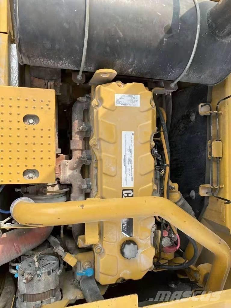 CAT 336 D Pelle sur chenilles