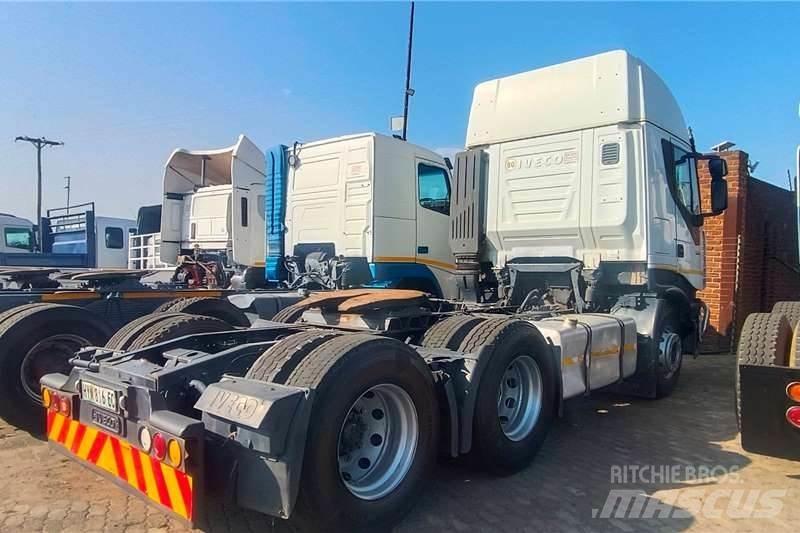 Iveco 480 Autre camion