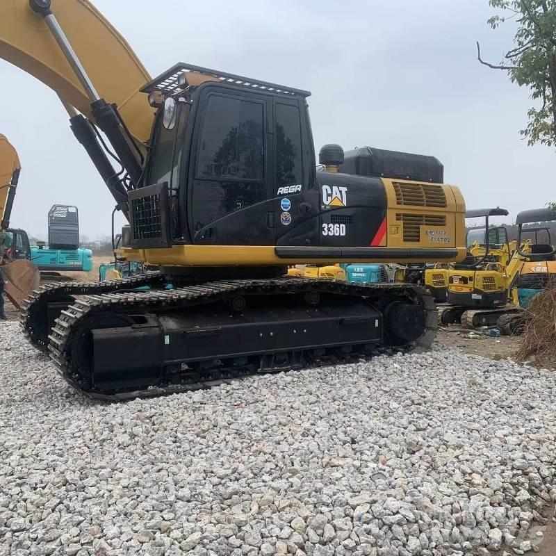 CAT 336 D Pelle sur chenilles