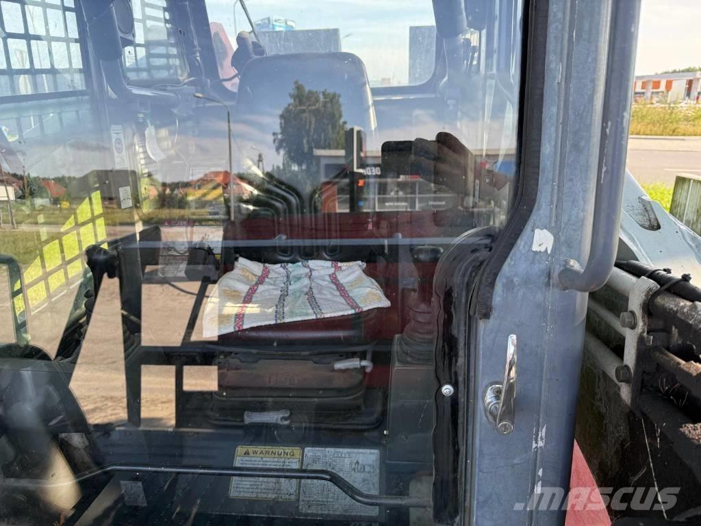 Takeuchi TL 250 Chargeuse sur chenilles