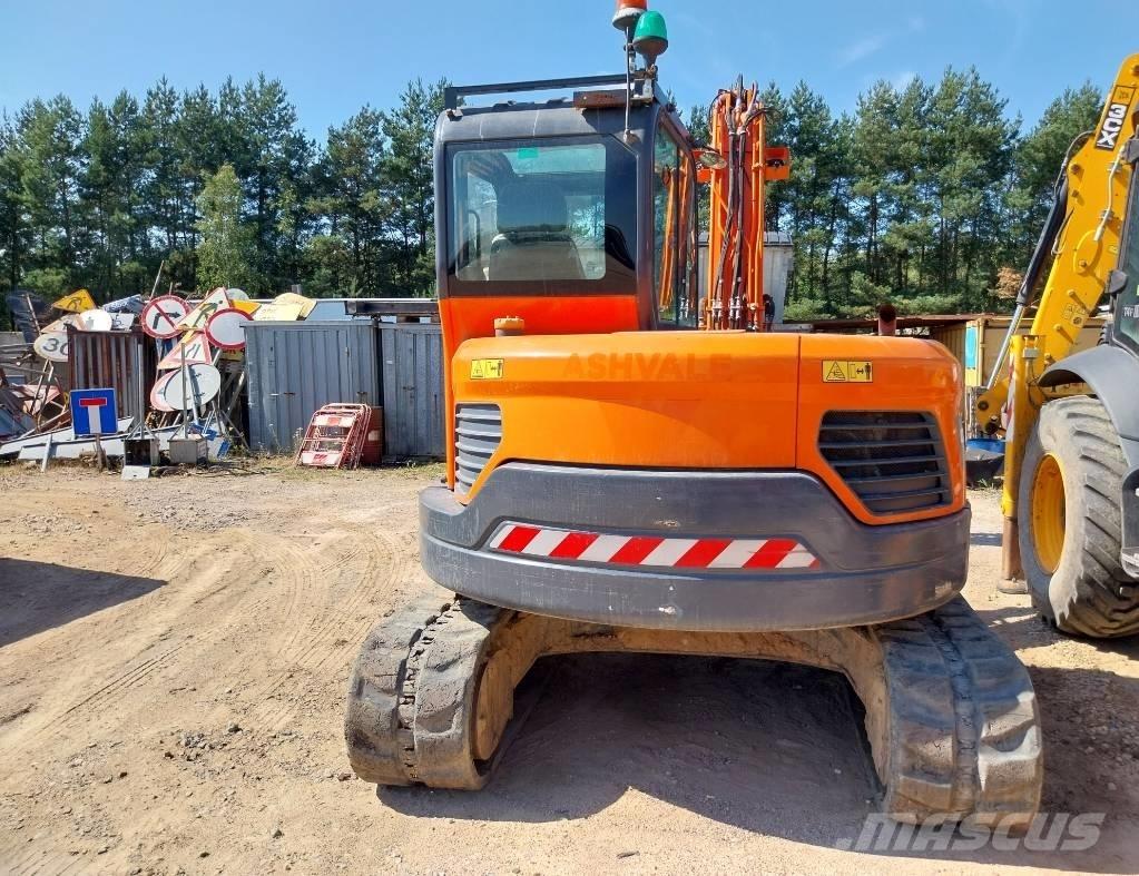 Doosan DX 85 R-3 Mini pelle 7t-12t