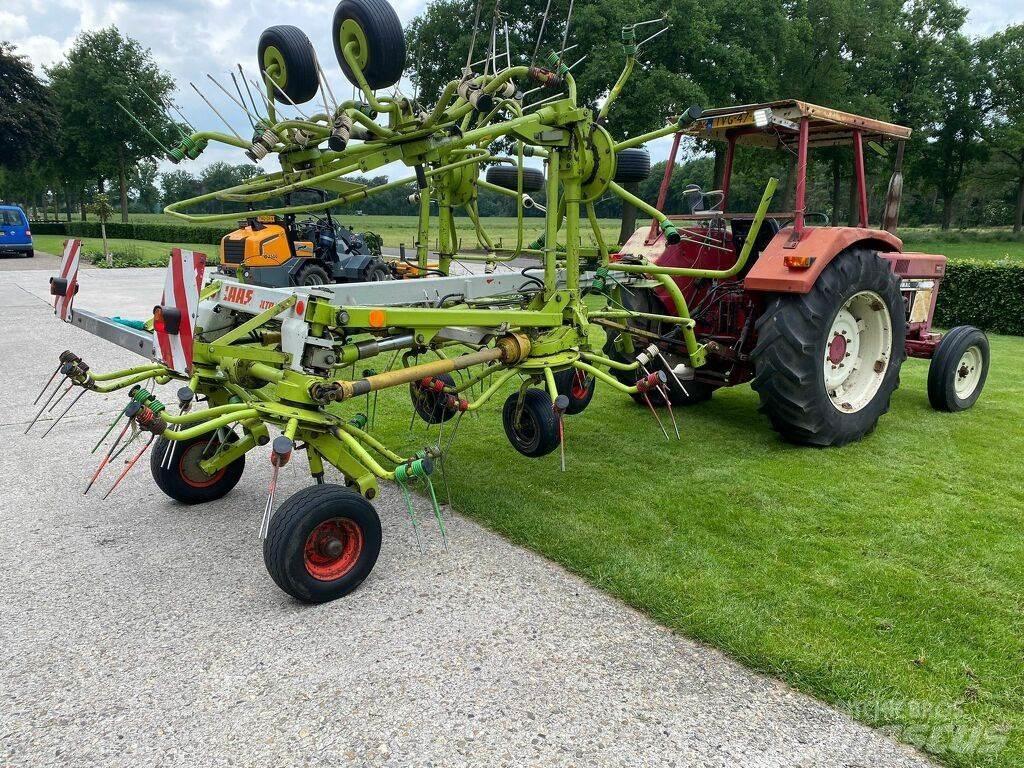 CLAAS volto 1050t Rateau faneur