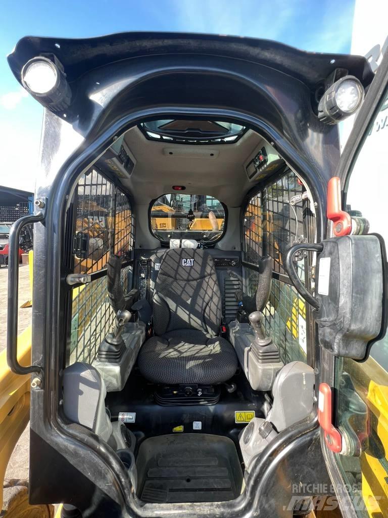CAT 272D3 Chargeuse compacte