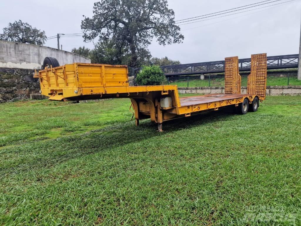 Fruehauf 1 Semi remorque porte engin