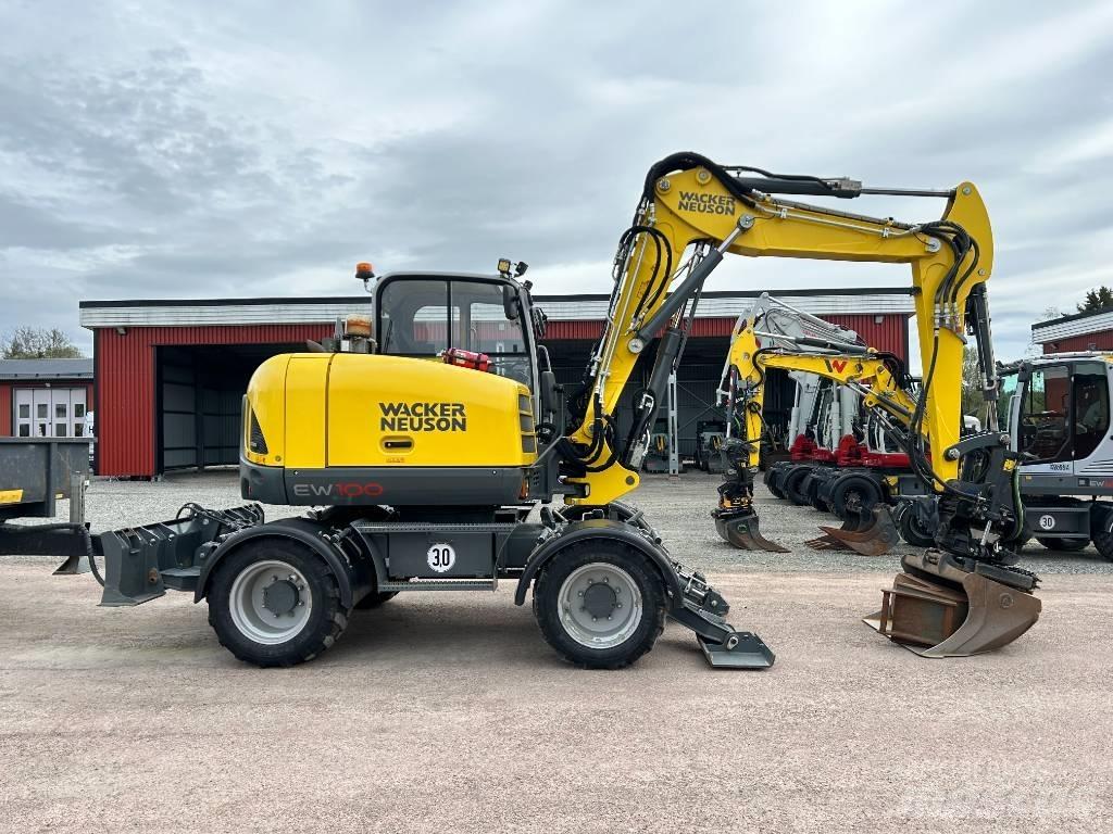 Wacker Neuson EW100 Pelle sur pneus