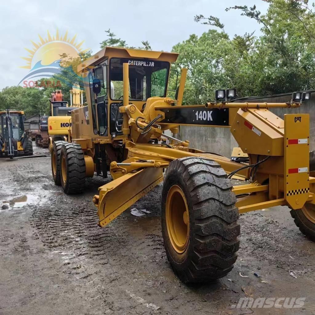 CAT 140 K Niveleuse
