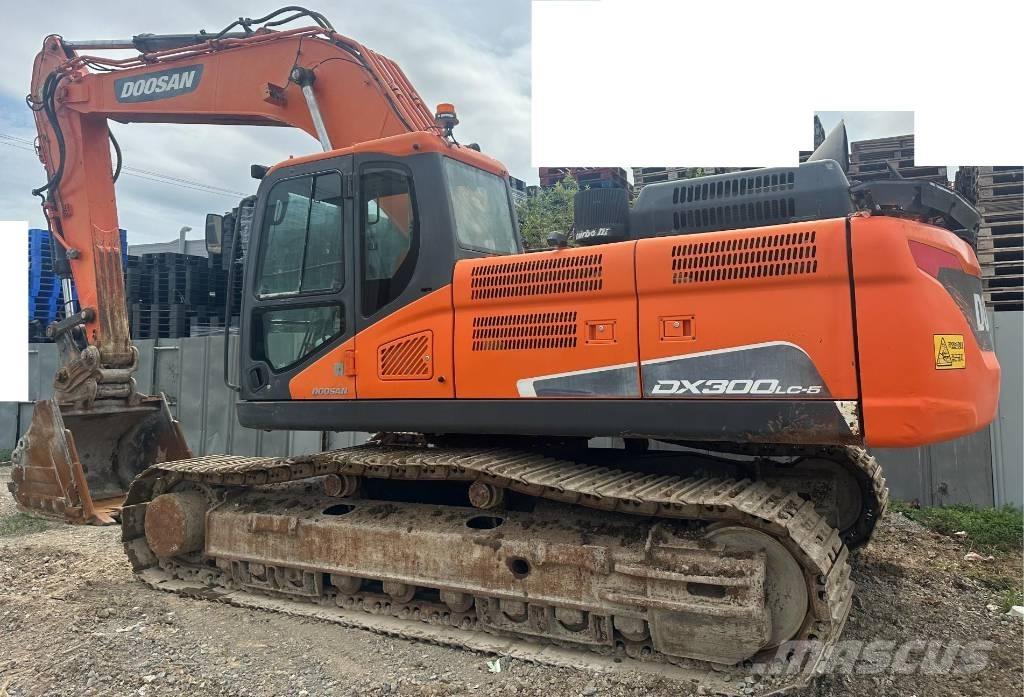 Doosan DX 300 LC-5 Pelle sur chenilles