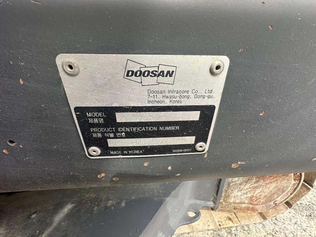Doosan DX 300 LC-5 Pelle sur chenilles