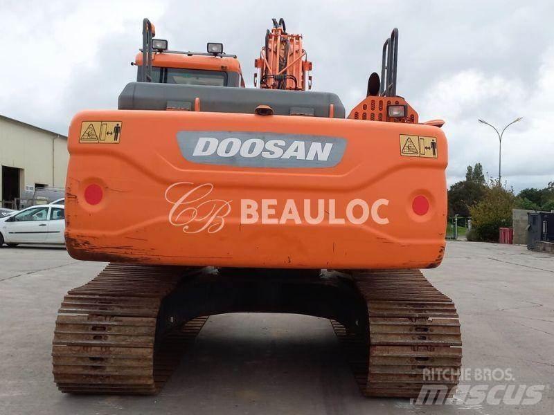 Doosan DX 225 LC Pelle sur chenilles