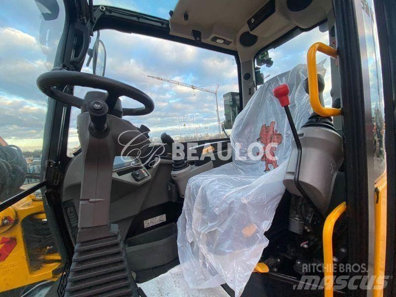 JCB HD 110 WT Pelle sur pneus