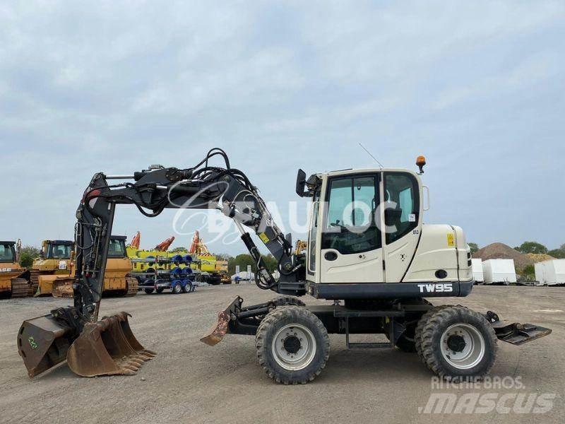Terex TW95 Pelle sur pneus