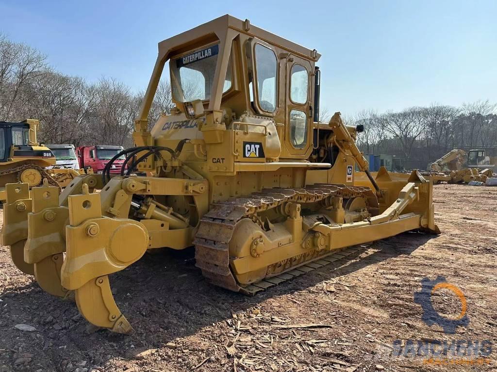 CAT D8K Bouteurs sur chenilles