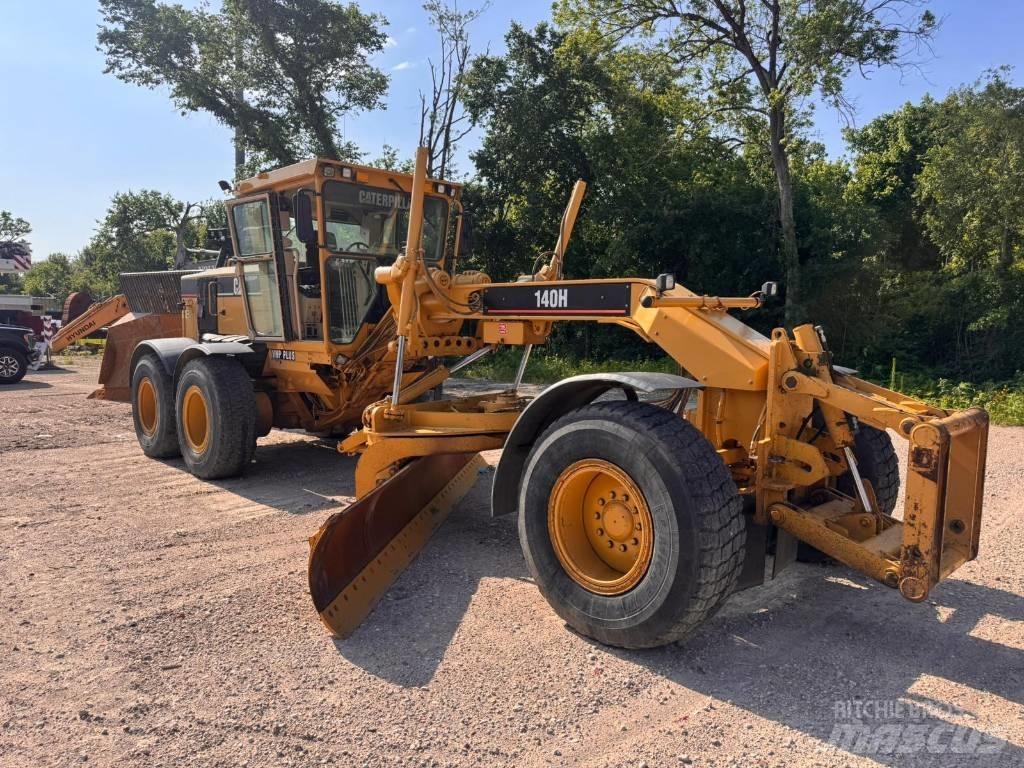 CAT 140 H Niveleuse