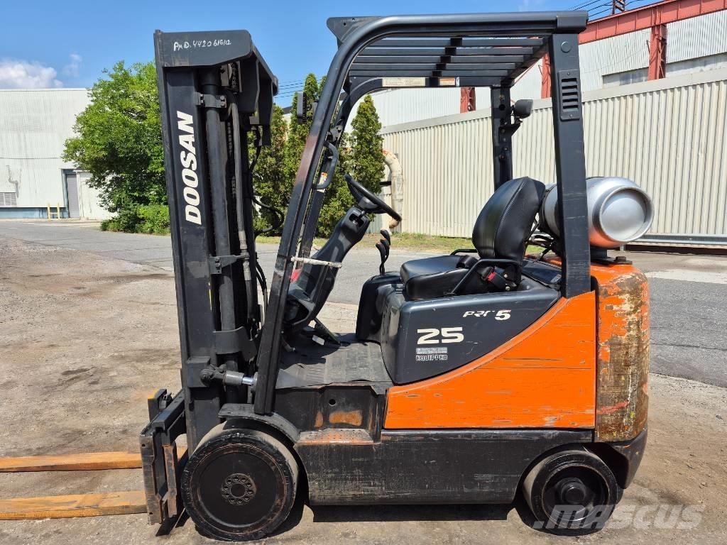 Doosan GC 25 E Autres Chariots élévateurs