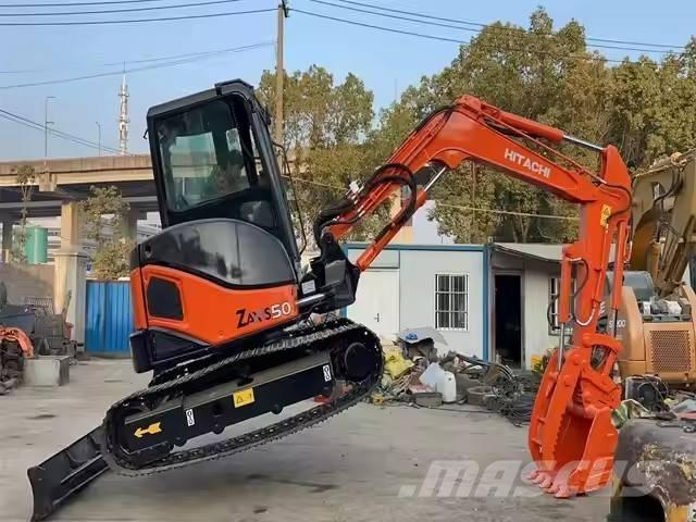 Hitachi ZX 50 Mini pelle < 7t