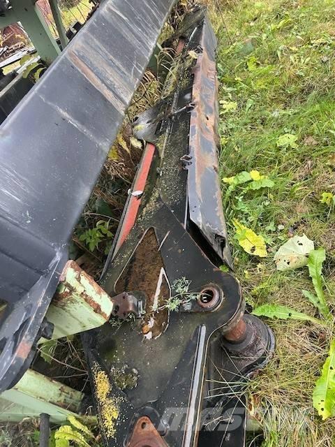 Cranab 1250 Bras et Godet