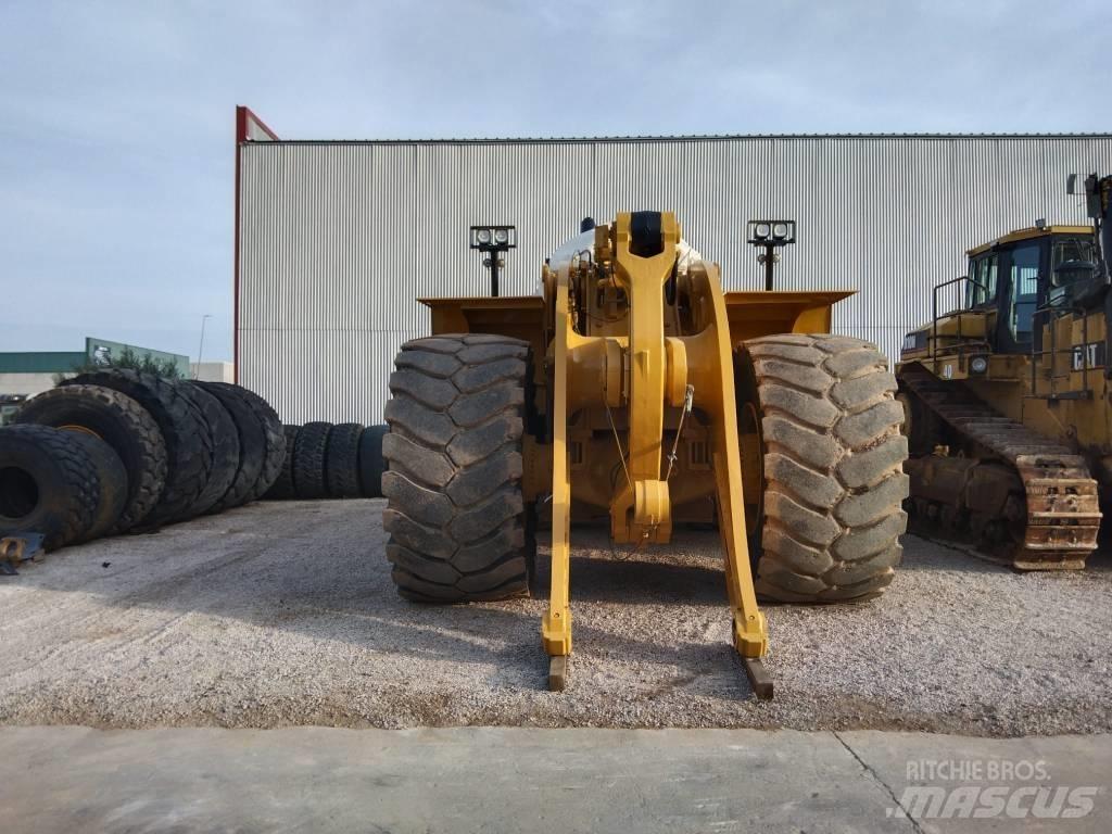 CAT 990 H Chargeuse sur pneus