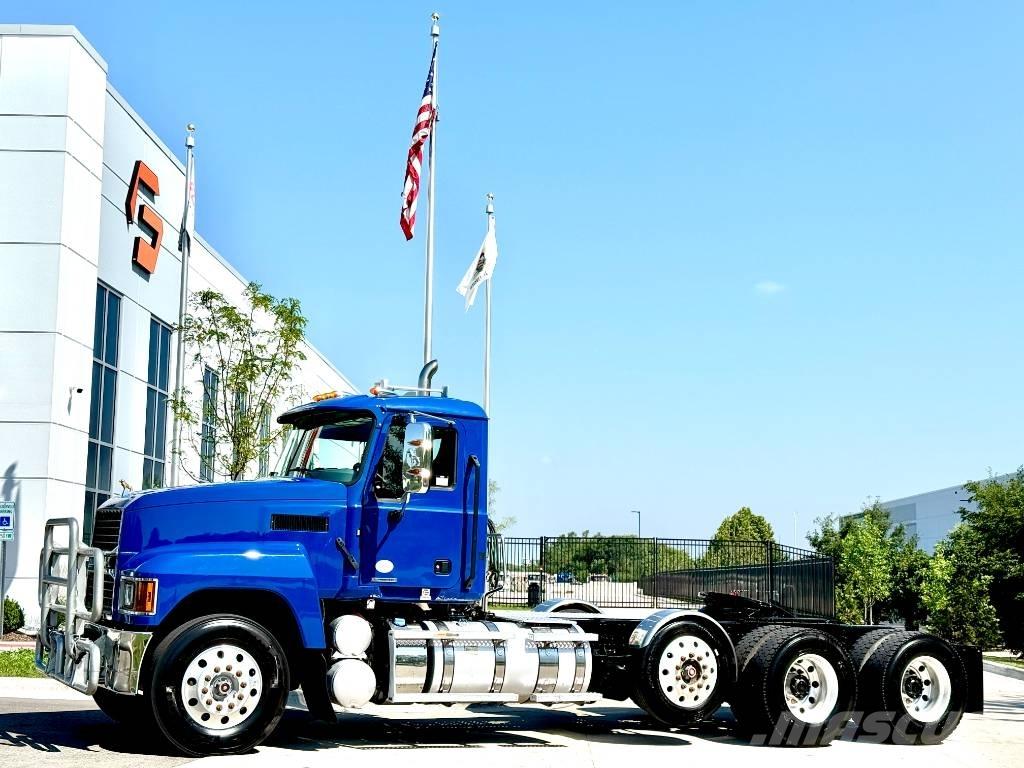 Mack Pinnacle Tracteur routier