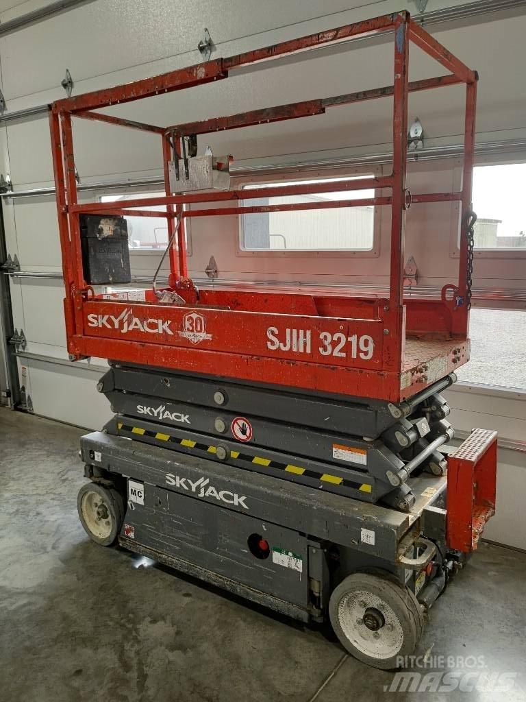 SkyJack SJ III 3219 Nacelle ciseaux