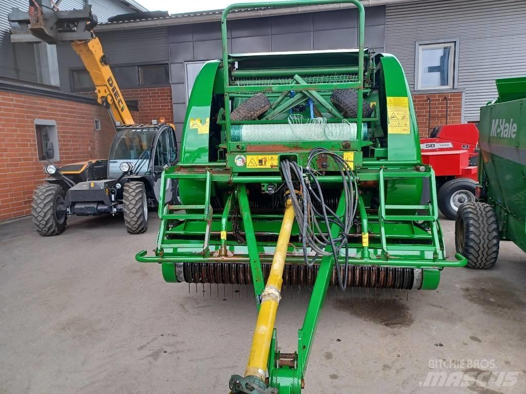 McHale 5500 Presse à balle ronde