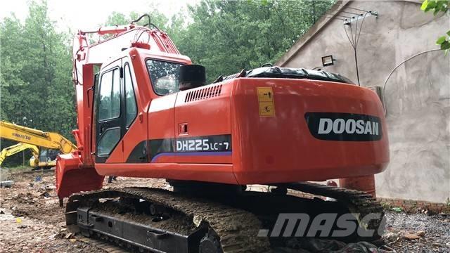 Doosan DH225LC-7 Pelle sur chenilles