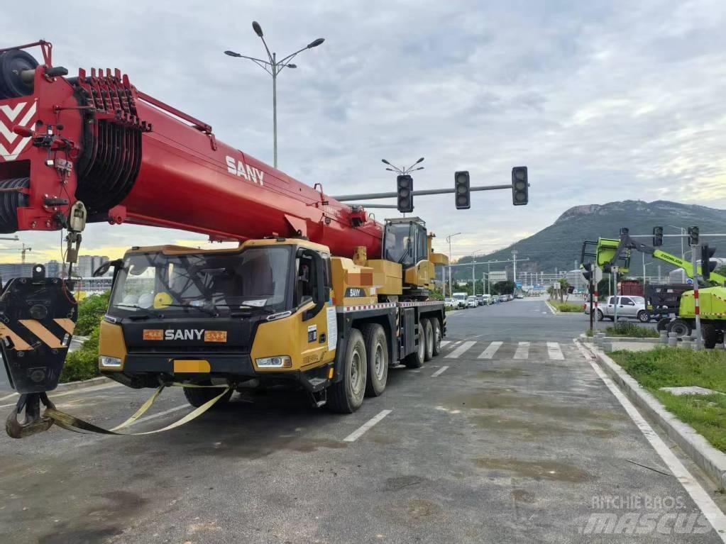 Sany STC1000C7-8 Grues tout terrain