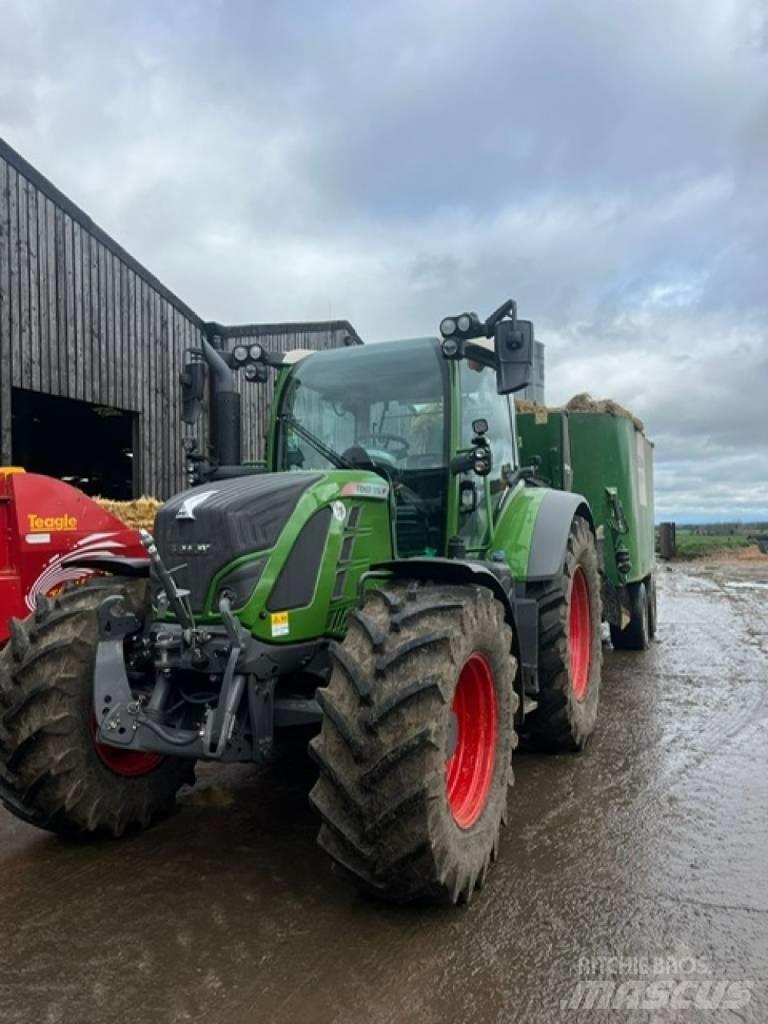 Fendt 516 Power Plus Tracteur