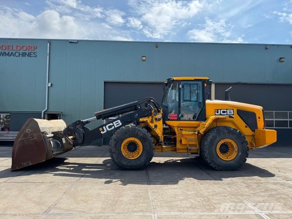JCB 457 Chargeuse sur pneus