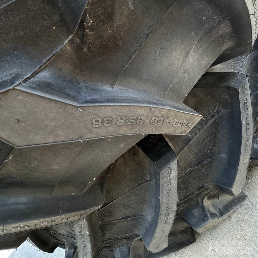  420/85R24 Pneus, roues et jantes
