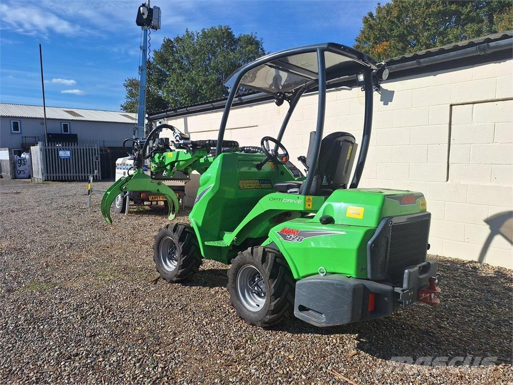 Avant 528 Chargeuse sur pneus