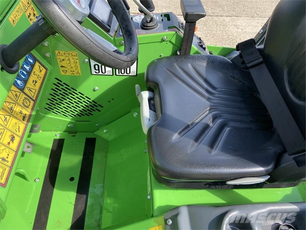 Avant 640I Chargeuse sur pneus