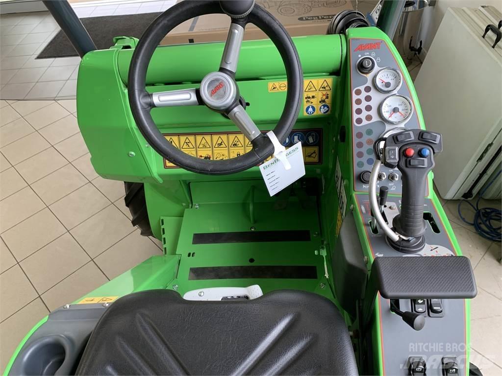Avant AV 640 Chargeuse sur pneus