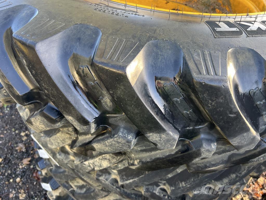 JCB BKT 380/85R38 Agriculture - Autres