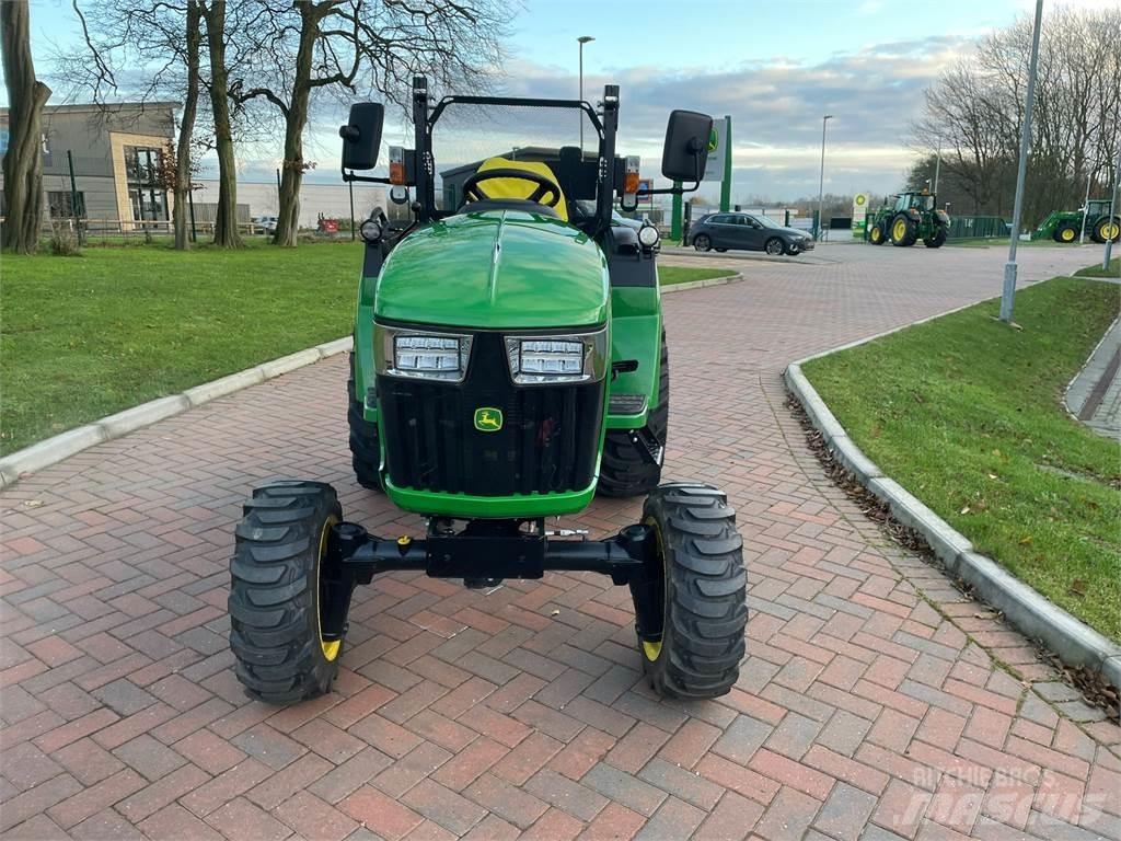 John Deere 2038R Micro tracteur