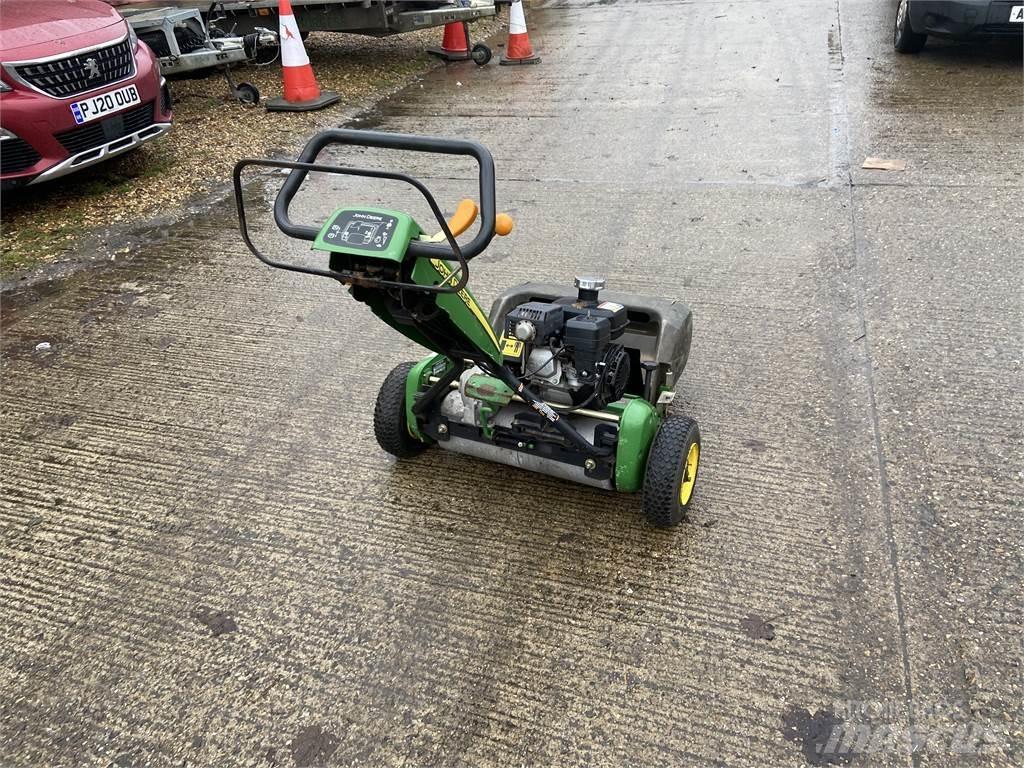 John Deere 220C Agriculture - Autres