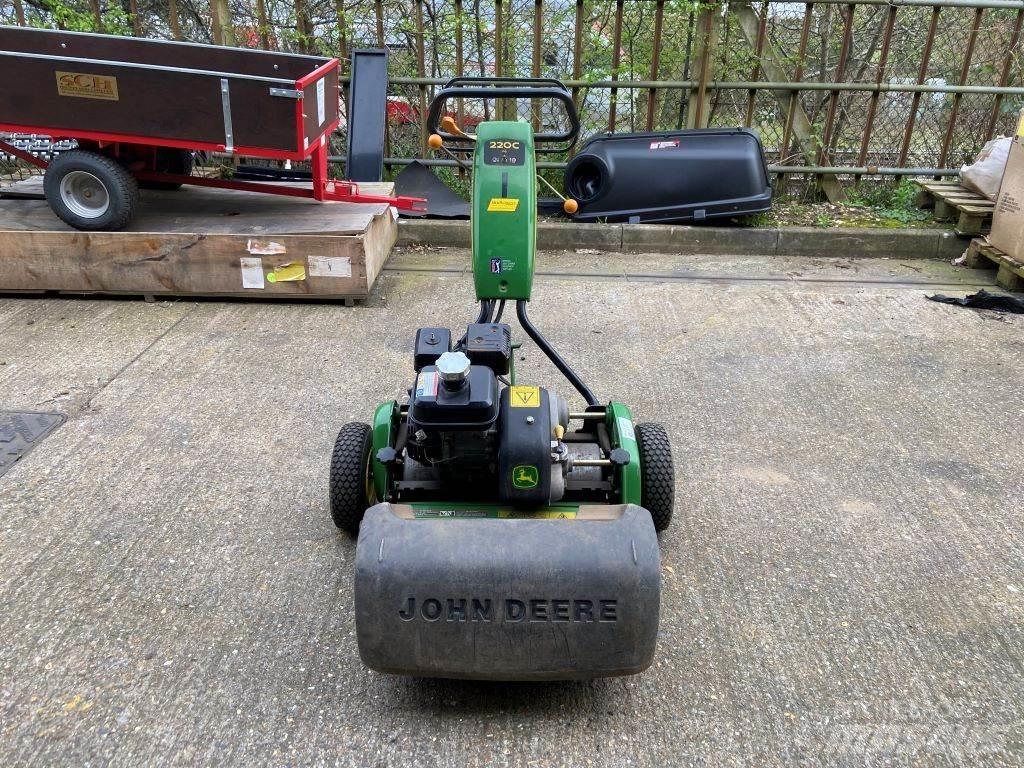 John Deere 220C Agriculture - Autres