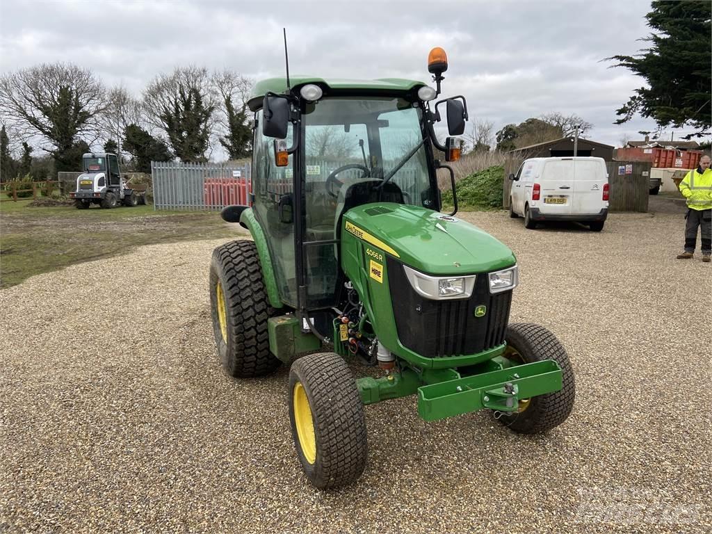 John Deere 4066R Micro tracteur