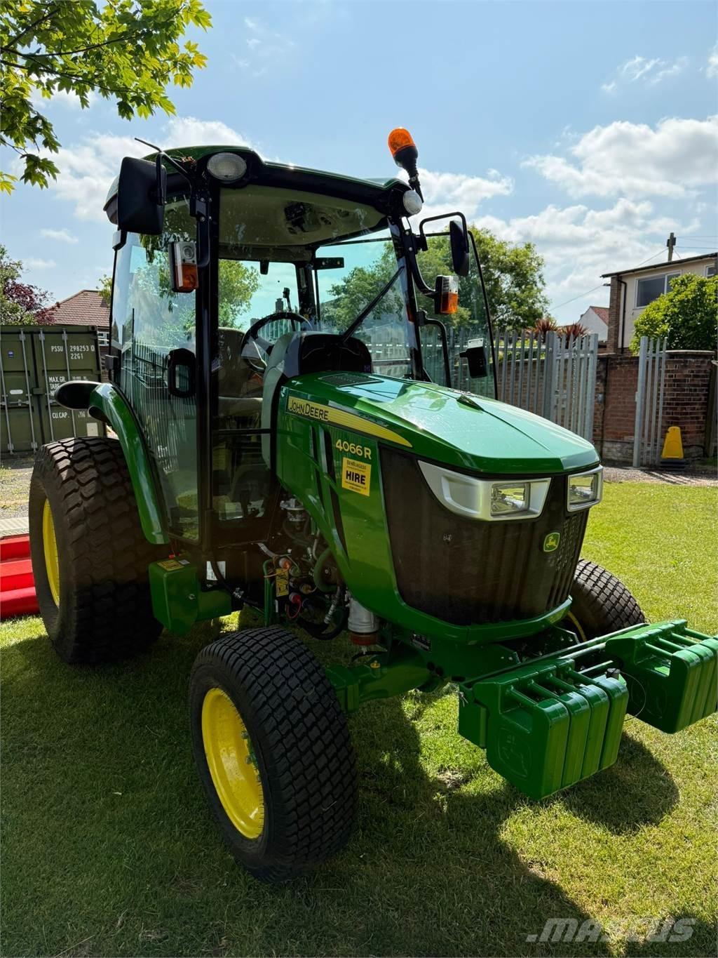 John Deere 4066R Micro tracteur