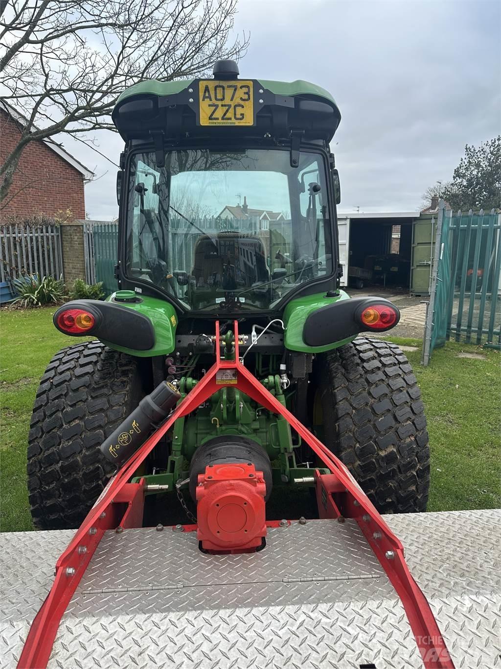 John Deere 4066R Micro tracteur