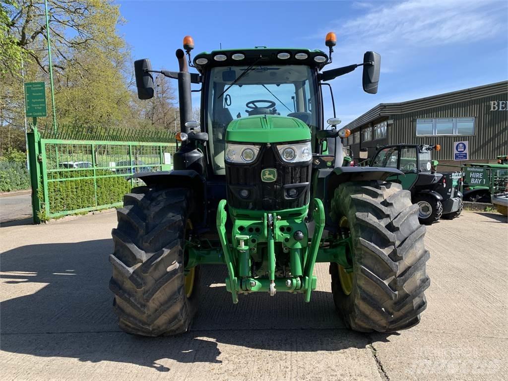 John Deere 6155R Tracteur