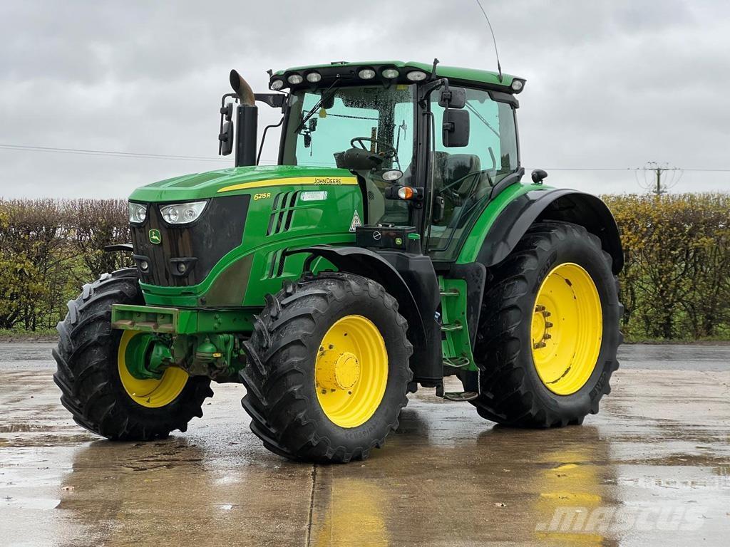 John Deere 6215R Tracteur