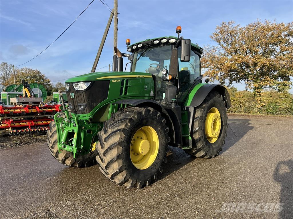 John Deere 6250R Tracteur