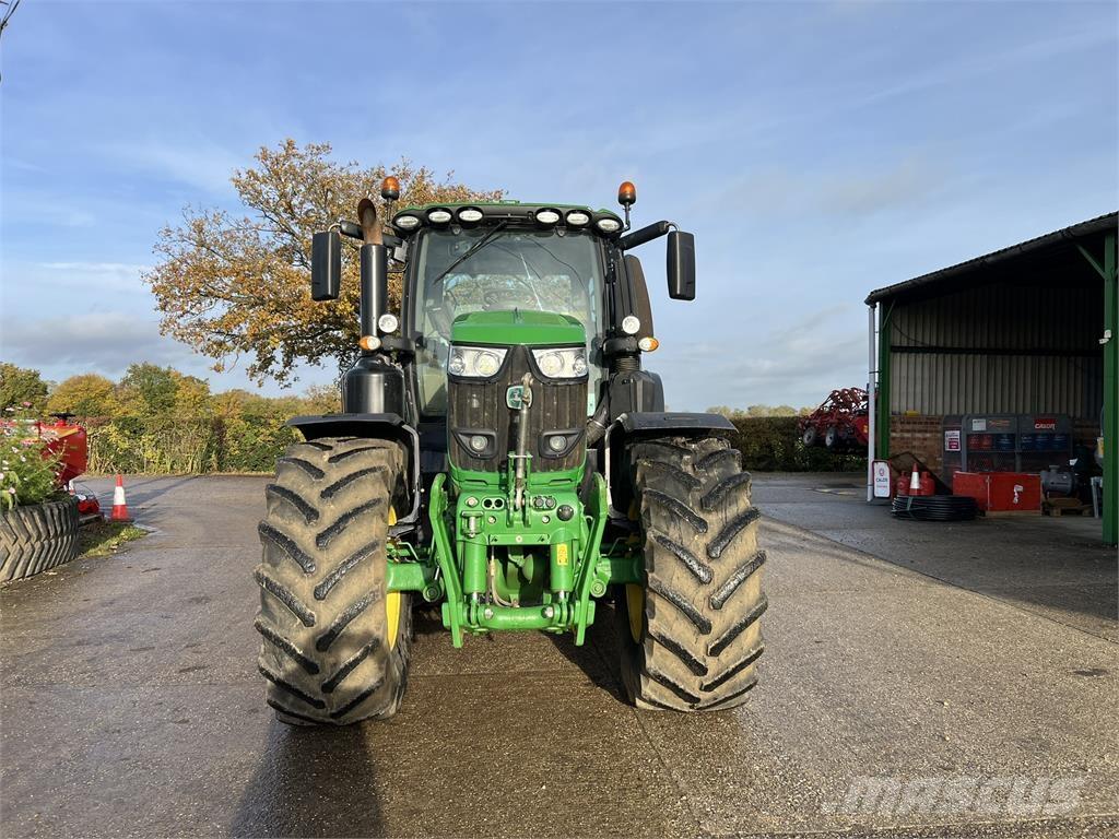 John Deere 6250R Tracteur