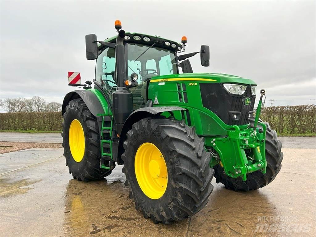John Deere 6250R Tracteur