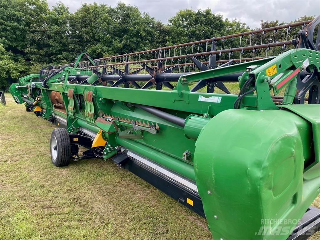 John Deere 640X Moissonneuse batteuse