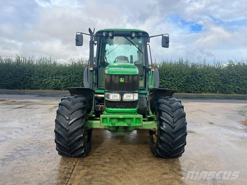 John Deere 6620 Tracteur