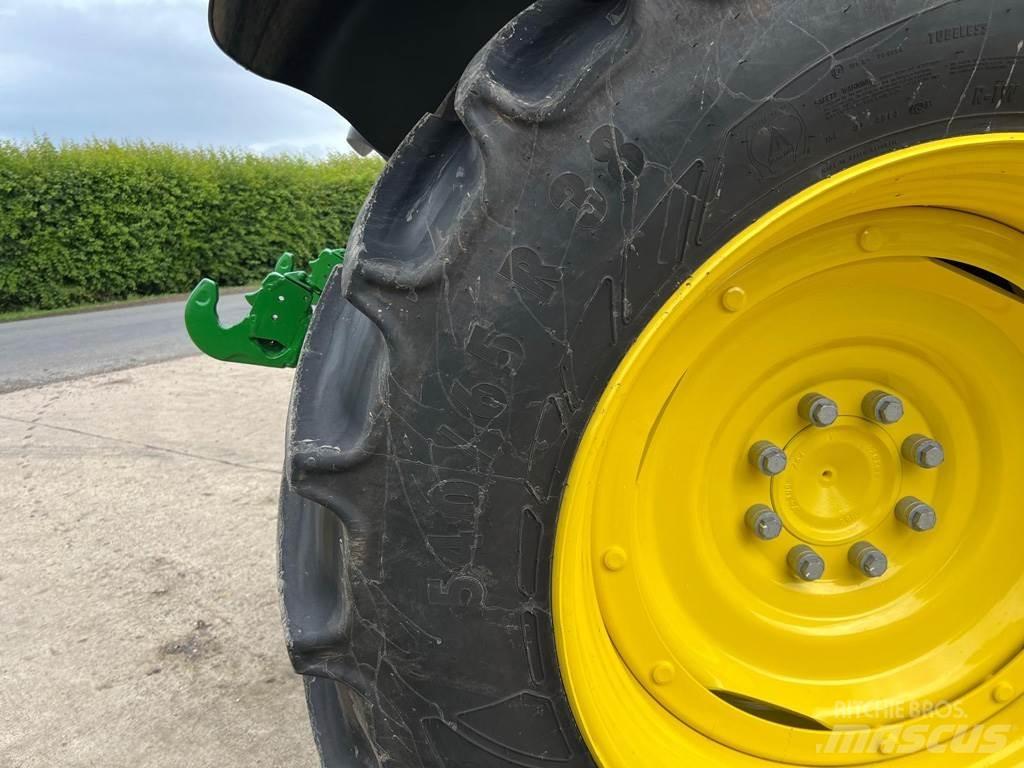 John Deere 6R120 Tracteur