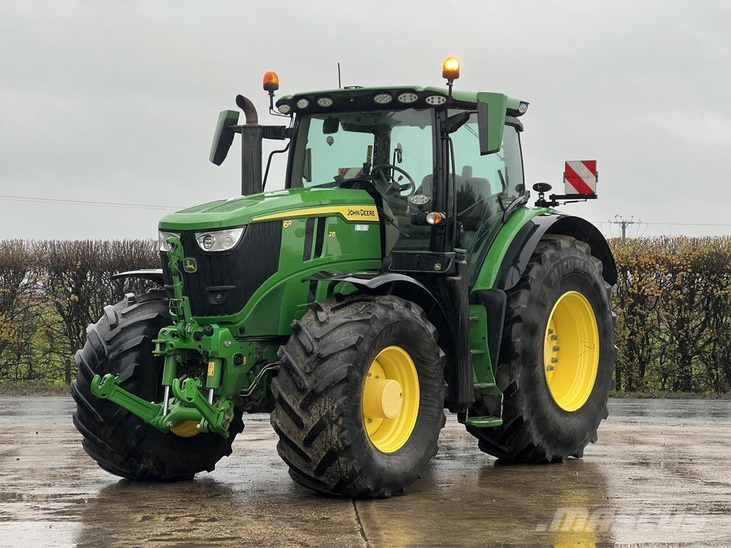John Deere 6R215 Tracteur